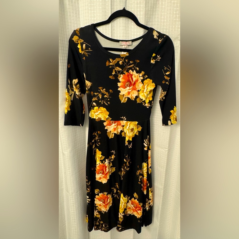 Chic Black Floral Long Sleeve Dress